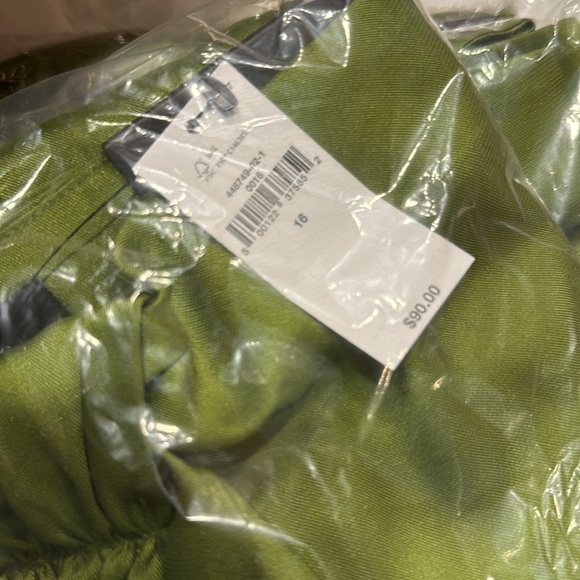 NWT! Banana Republic Bamboo Shoot Green SILKY CREPE SARONG MIDI SKIRT - Picture 7 of 7